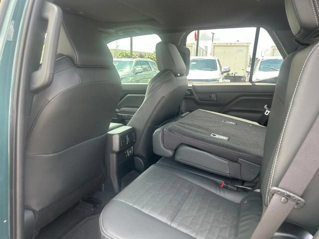 2025 Toyota 4Runner Hybrid Platinum