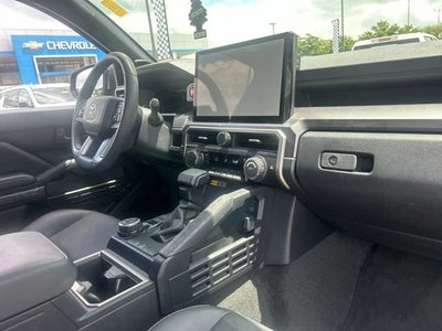 2025 Toyota 4Runner Hybrid Platinum
