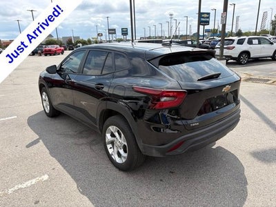 2025 Chevrolet Trax LS