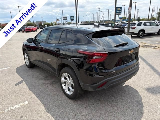 2025 Chevrolet Trax LS