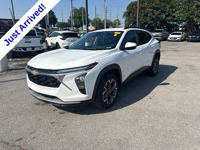 2025 Chevrolet Trax LT