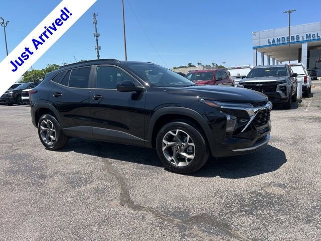 2026 Chevrolet Trax LT's photo