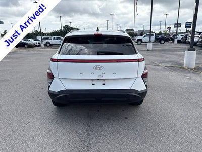 2025 Hyundai Kona SEL