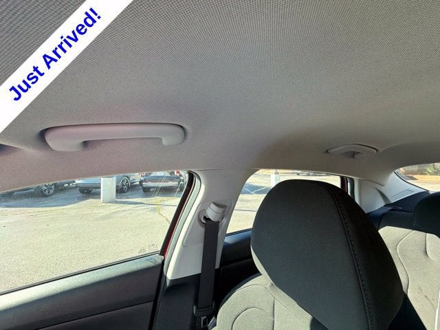 2022 Hyundai Elantra Hybrid Blue