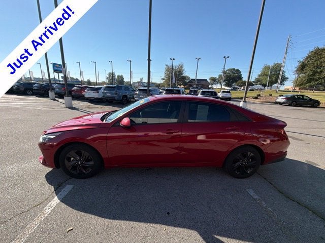 2022 Hyundai Elantra Hybrid Blue