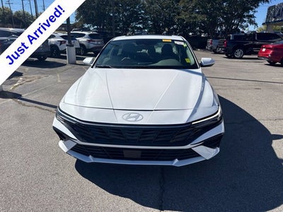 2025 Hyundai Elantra SEL Convenience
