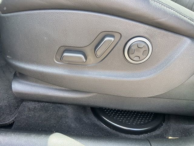 2025 Genesis GV80 Standard