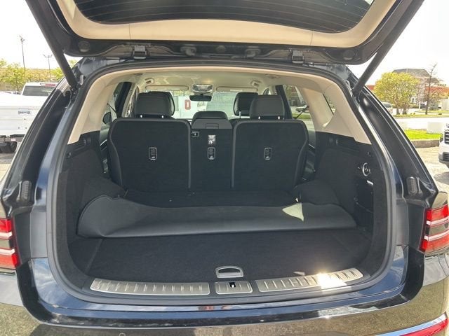 2025 Genesis GV80 2.5T Standard AWD