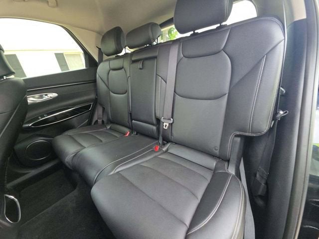 2025 Genesis GV70 2.5T