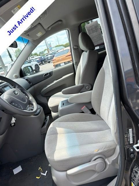 2014 Kia Sedona LX
