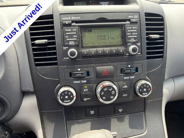 2014 Kia Sedona LX