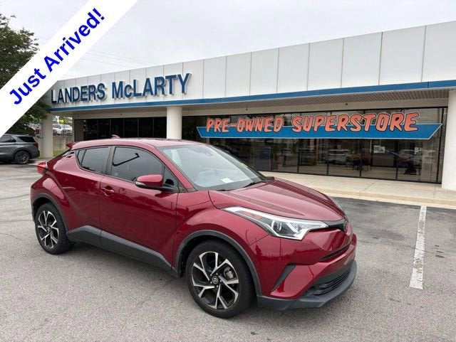 2019 Toyota C-HR XLE's photo
