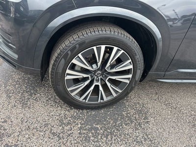 2021 Volvo XC90 Momentum