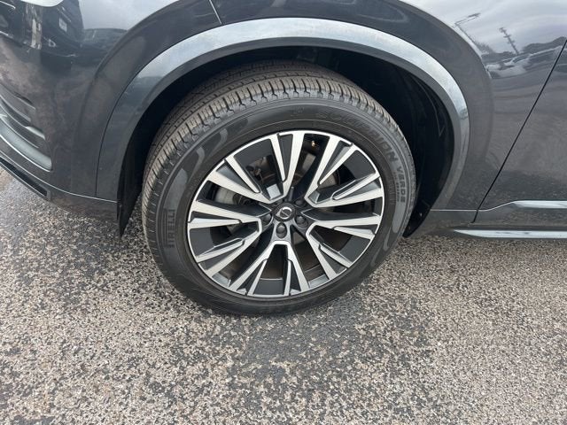 2021 Volvo XC90 Momentum