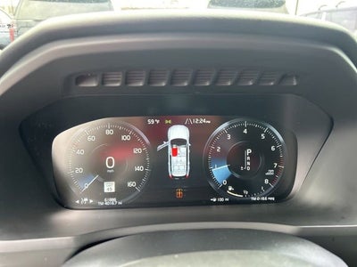 2021 Volvo XC90 Momentum