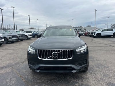 2021 Volvo XC90 Momentum