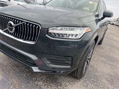 2021 Volvo XC90 Momentum