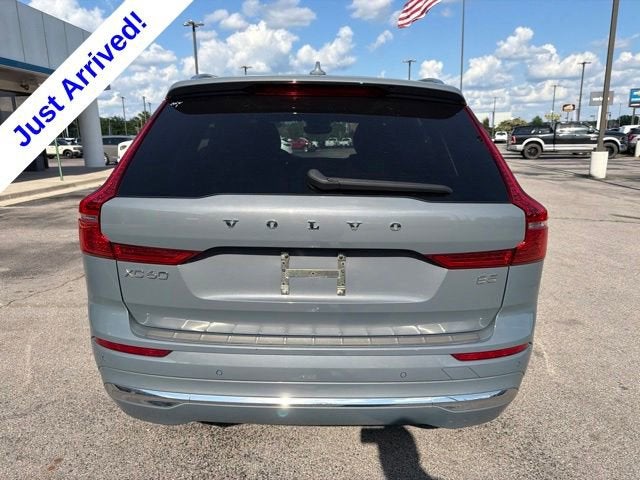2023 Volvo XC60 B5 Ultimate Bright Theme