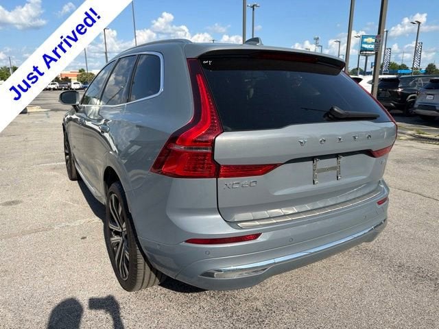 2023 Volvo XC60 B5 Ultimate Bright Theme