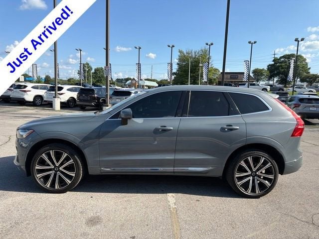 2023 Volvo XC60 B5 Ultimate Bright Theme