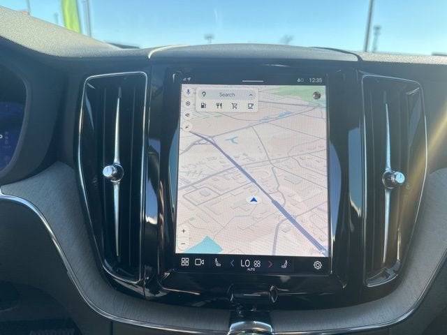 2025 Volvo XC60 Plus