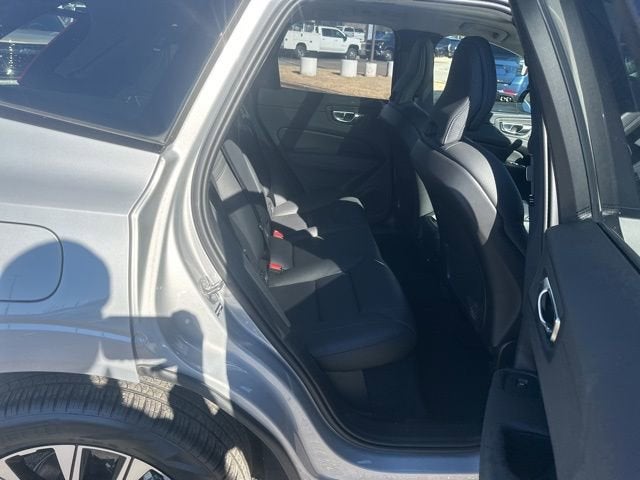 2025 Volvo XC60 Plus