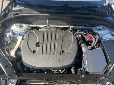 2025 Volvo XC60 Plus