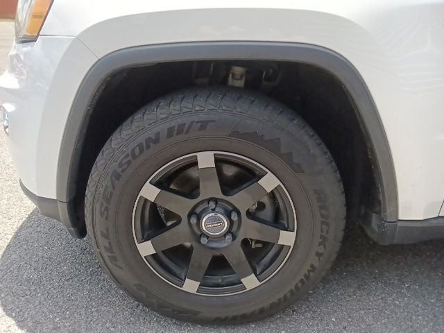 2017 Jeep Grand Cherokee Laredo