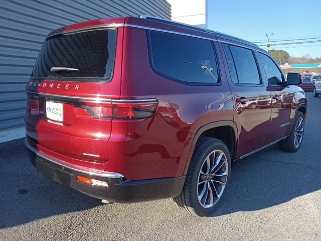 2022 Jeep Wagoneer Series III