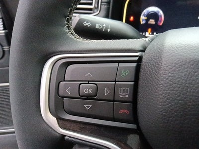 2023 Jeep Wagoneer Base