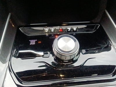 2023 Jeep Wagoneer Base