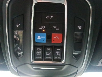 2023 Jeep Wagoneer Base