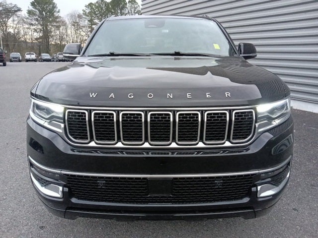 2023 Jeep Wagoneer Base