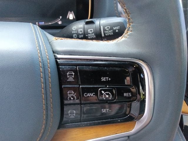 2022 Jeep Grand Wagoneer Series II