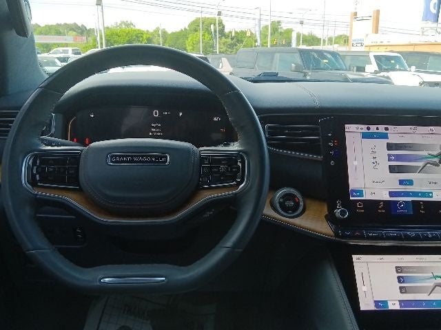 2022 Jeep Grand Wagoneer Series II