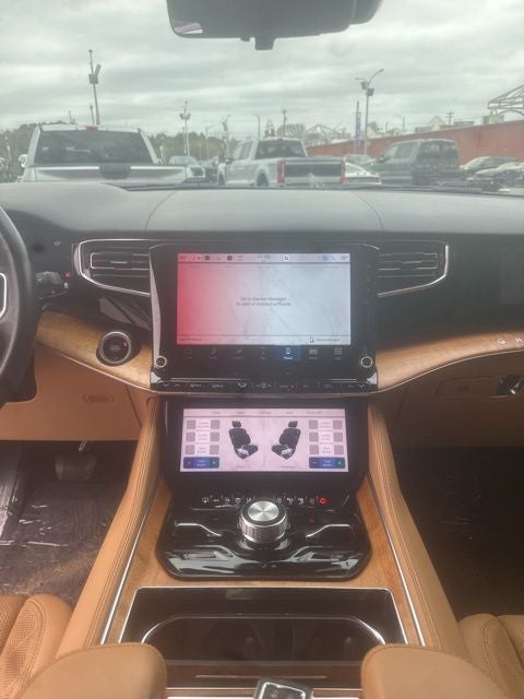 2022 Jeep Grand Wagoneer Series III