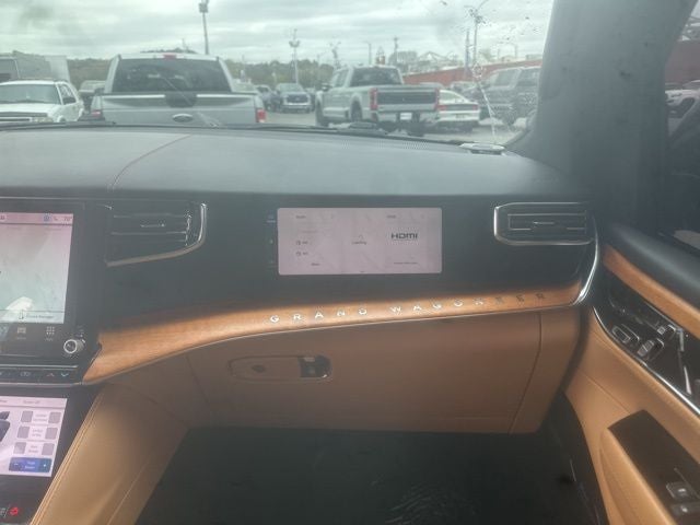 2022 Jeep Grand Wagoneer Series III