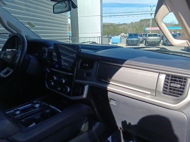 2023 Ford Expedition Max XLT