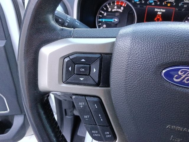2022 Ford F-350SD Lariat