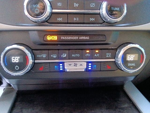 2022 Ford F-350SD Lariat