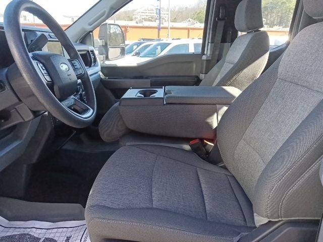 2025 Ford F-350SD XL