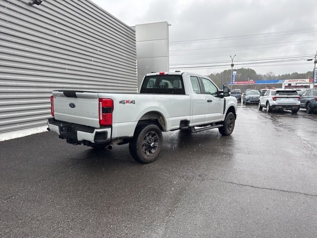 2025 Ford F-350SD XL