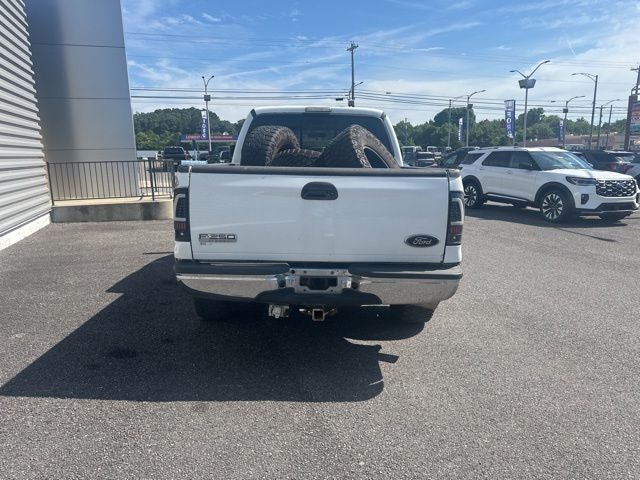2002 Ford F-250SD Lariat