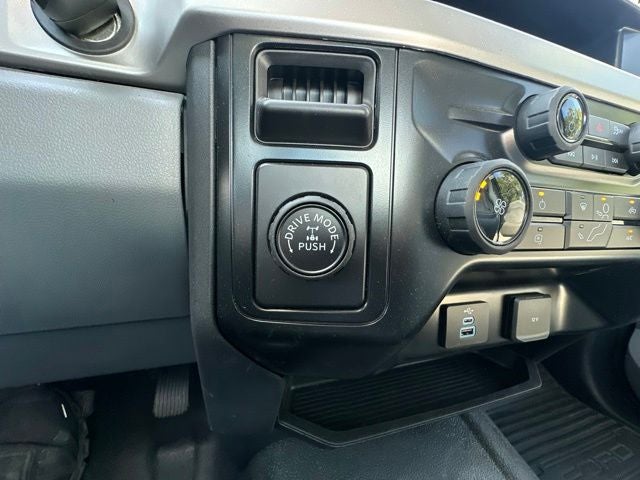 2025 Ford F-250SD XL