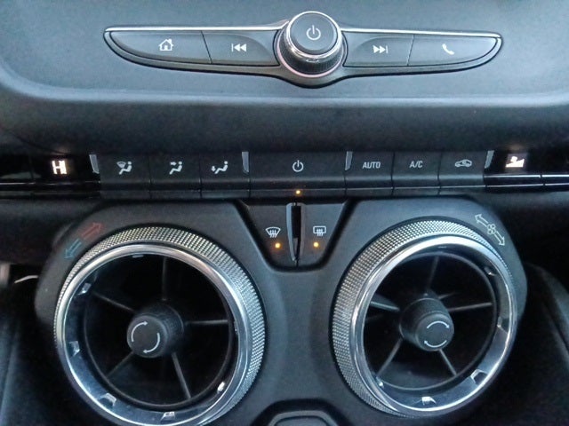 2022 Chevrolet Camaro LT1