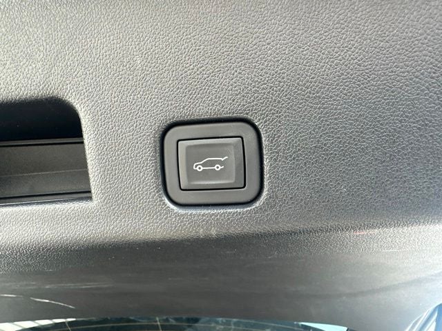 2025 GMC Acadia AT4