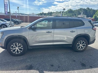 2025 GMC Acadia AT4
