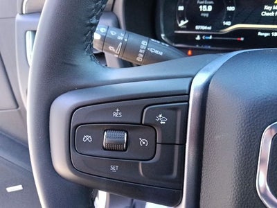 2024 GMC Yukon XL SLT