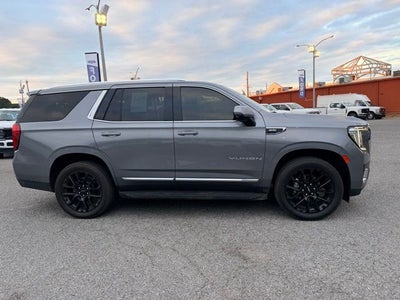 2022 GMC Yukon SLT