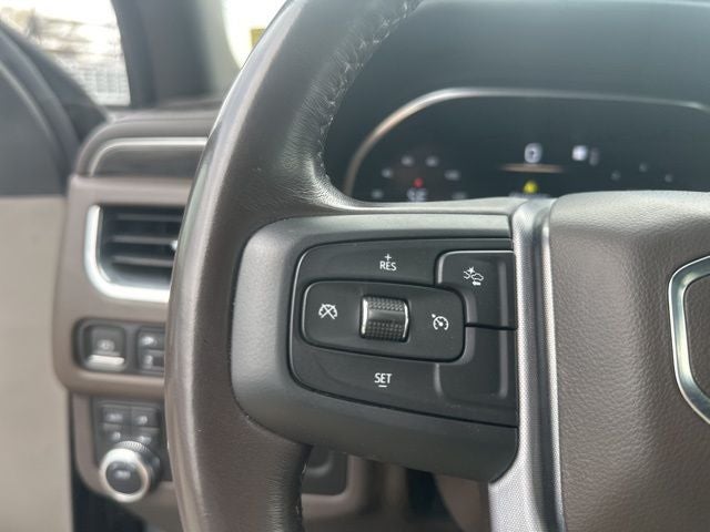 2022 GMC Yukon SLT